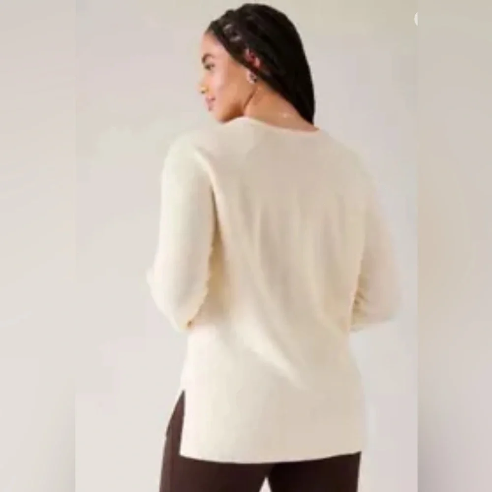 NWT Athleta Hanover Merino Blend V Neck Sweater Magnolia White Size 3X.